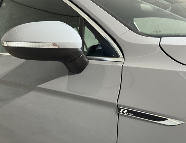 Volkswagen Passat Kombi 2,0 l 110 kw