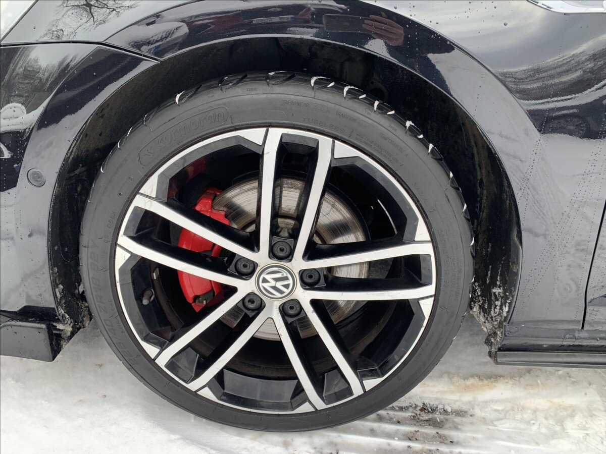 Volkswagen Golf Kombi 2,0 l 135 kw