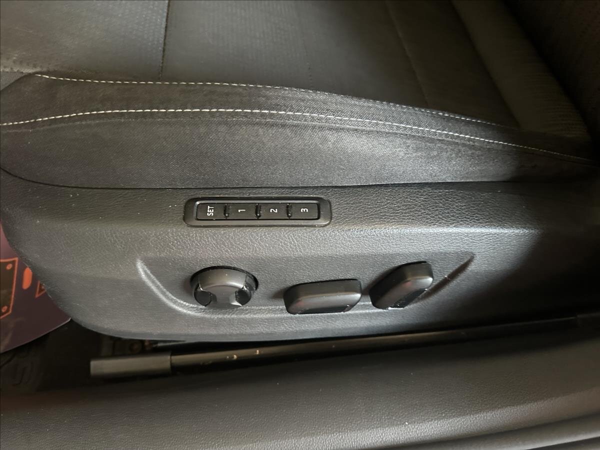 Škoda Superb Kombi 2,0 l 110 kw