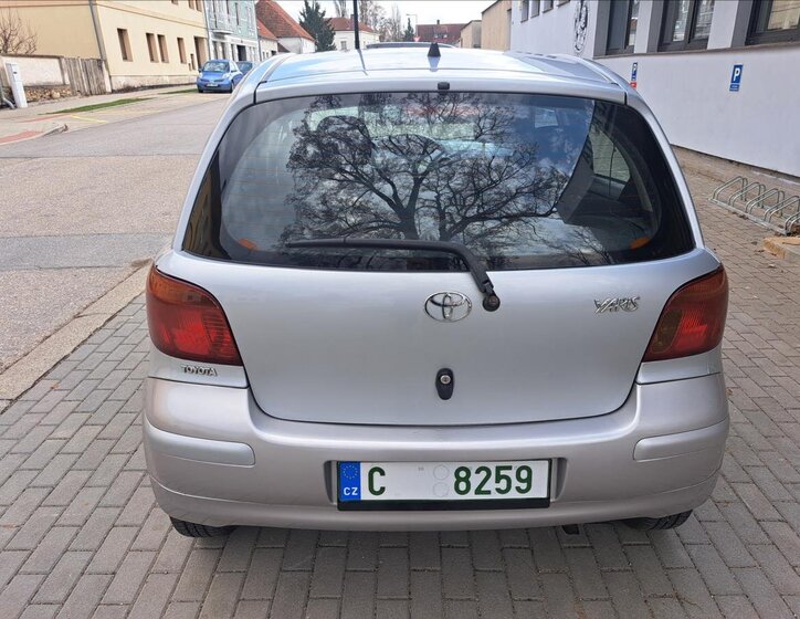 Toyota Yaris Hatchback 1,4 l 55 kw