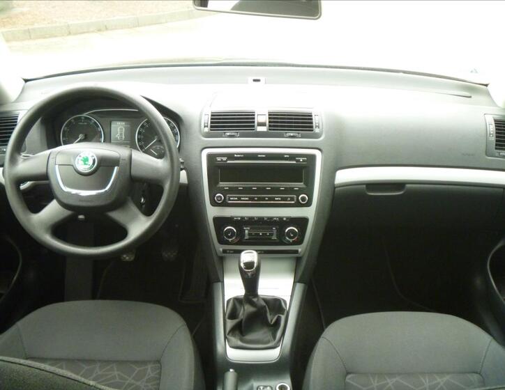 Škoda Octavia 15