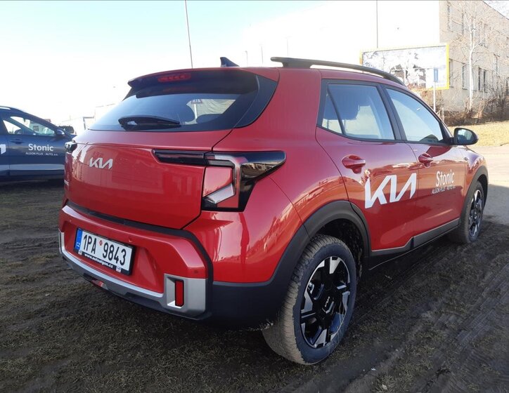 KIA Stonic SUV 998,0 74 kw