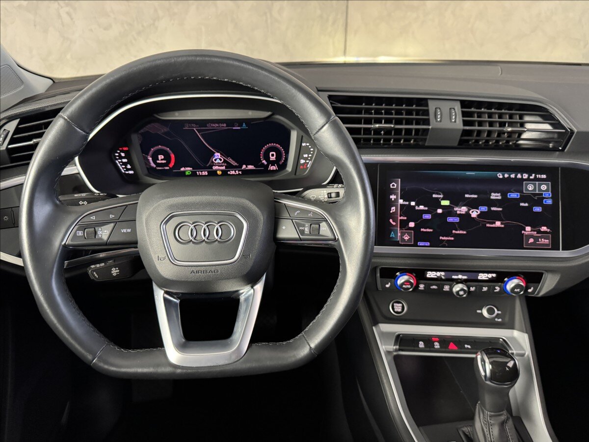 Audi Q3 SUV / Terénní 2,0 l 110 kw