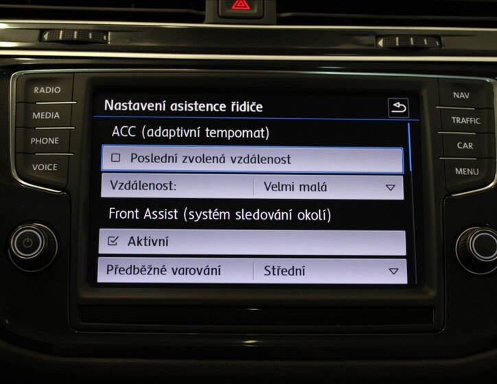 Volkswagen Tiguan 12