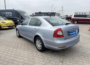 Škoda Octavia Sedan / Limuzína 1,9 l 77 kw