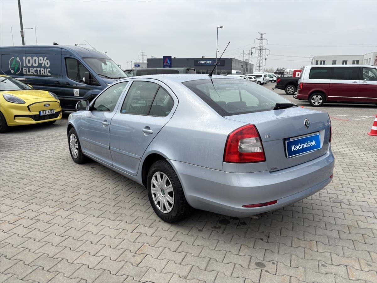 Škoda Octavia Sedan / Limuzína 1,9 l 77 kw