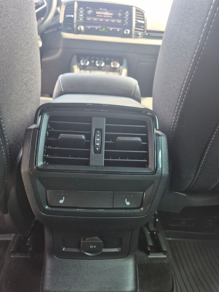 Škoda Karoq SUV / Terénní 1,5 l 110 kw