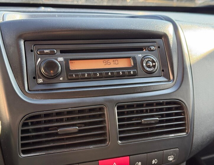 Opel Combo VAN-Minibus 1,4 l 88 kw