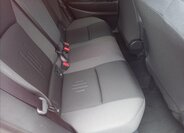 Toyota C-HR SUV 1,8 l 103 kw