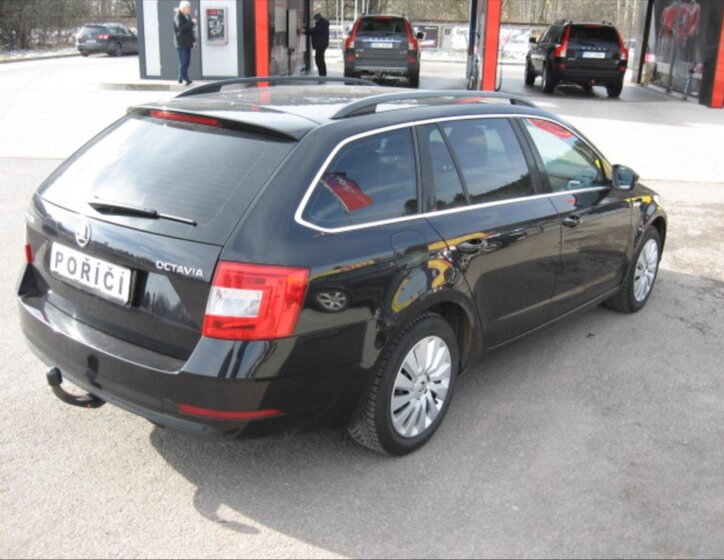 Škoda Octavia Kombi 1,6 l 77 kw
