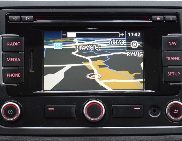 Volkswagen Tiguan SUV 2,0 l 103 kw