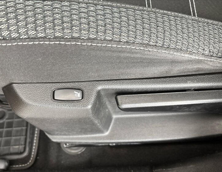 Dacia Duster SUV / Terénní 1,5 l 80 kw