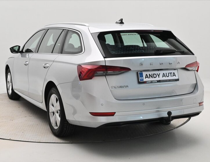 Škoda Octavia Kombi 2,0 l 110 kw