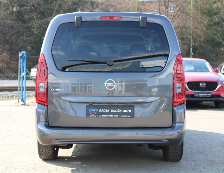 Opel Combo MPV 1,2 l 81 kw