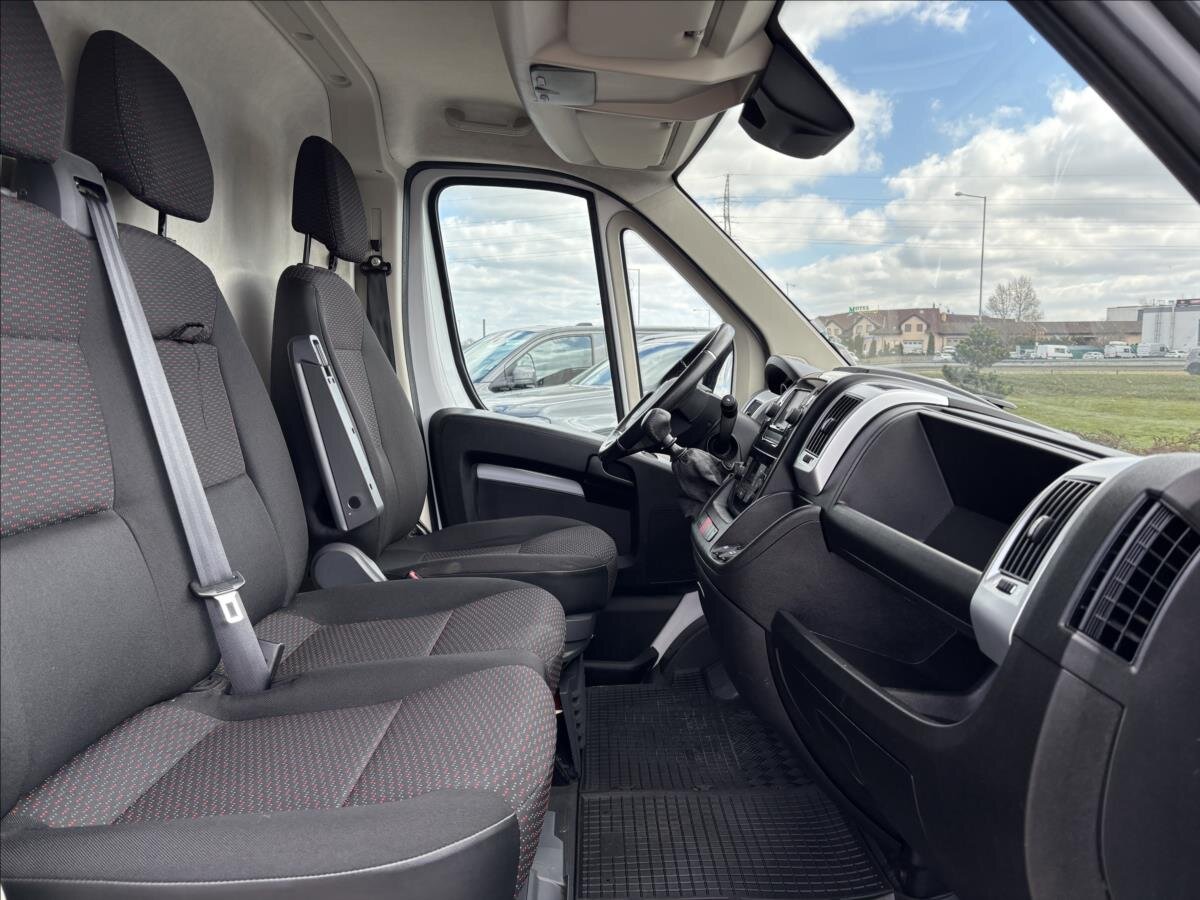 Citroën Jumper Skříň 2,2 l 103 kw