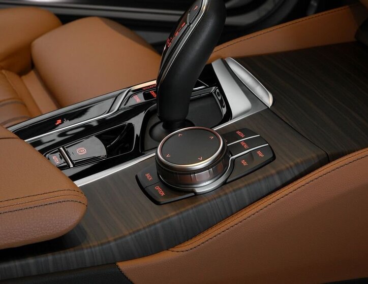 BMW Řada 5 Kombi 3,0 l 245 kw