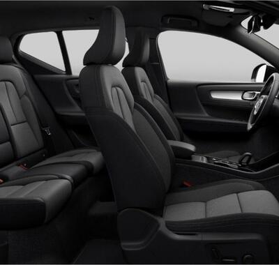 Volvo XC40 10