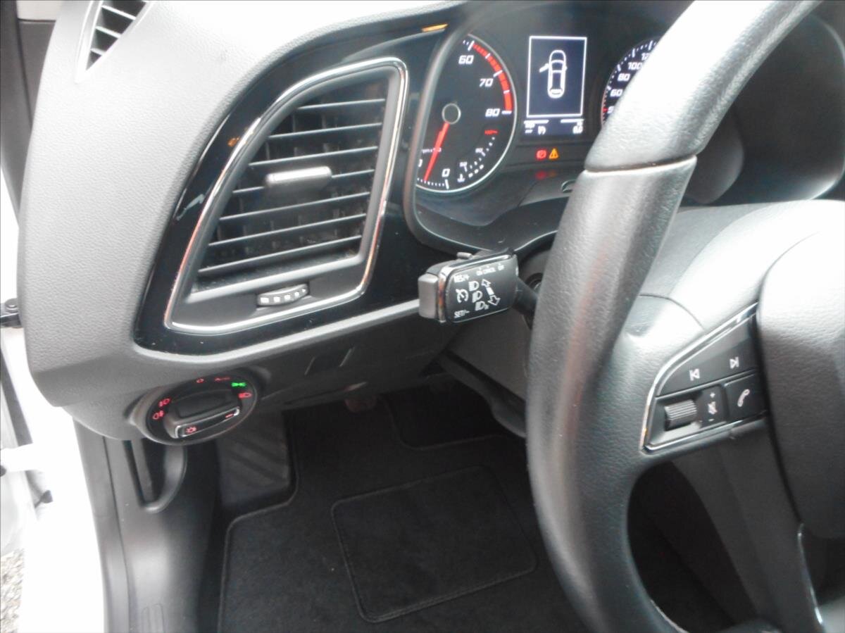 Seat Leon Hatchback 1,4 l 90 kw