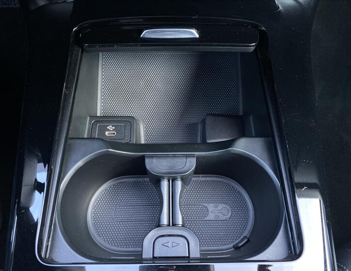 Mercedes-Benz Třídy A Hatchback 1,3 l 120 kw