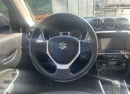 Suzuki Vitara 11