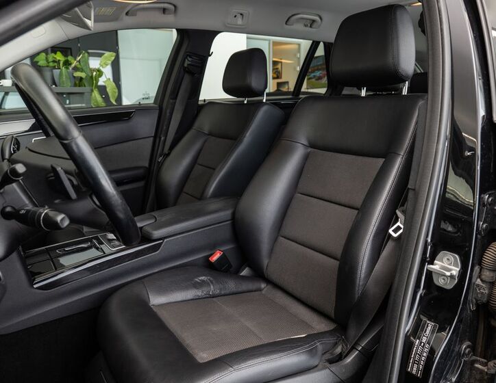 Mercedes-Benz Třídy E 8