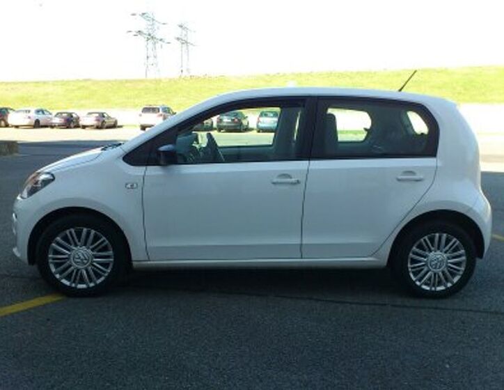 Volkswagen up! 8