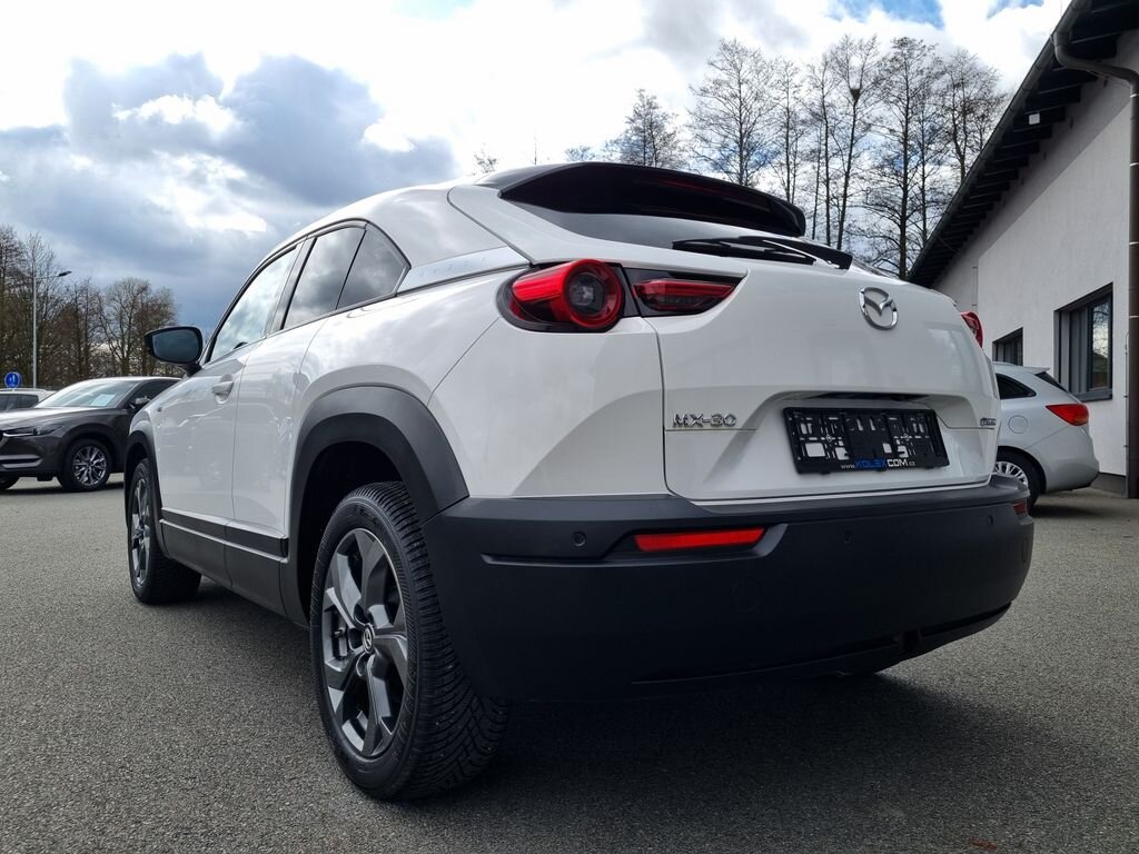 Mazda MX-30 SUV / Terénní 0,0 107 kw