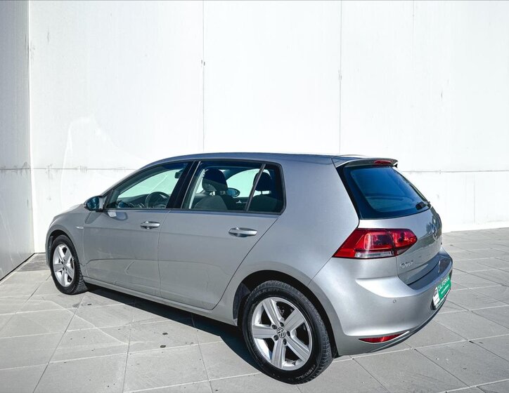 Volkswagen Golf Hatchback 1,4 l 81 kw