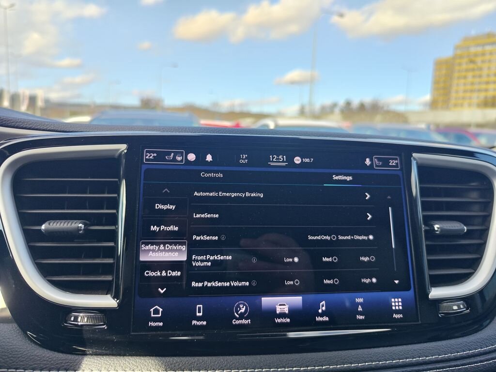 Chrysler Pacifica MPV 3,6 l 214 kw