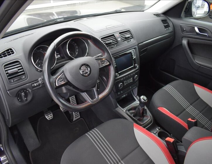 Škoda Yeti SUV / Terénní 1,4 l 90 kw