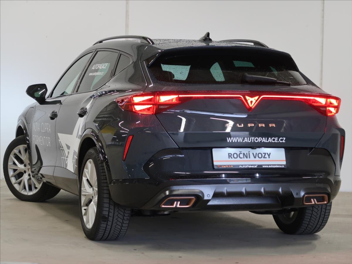 Cupra Formentor SUV / Terénní 1,5 l 200 kw