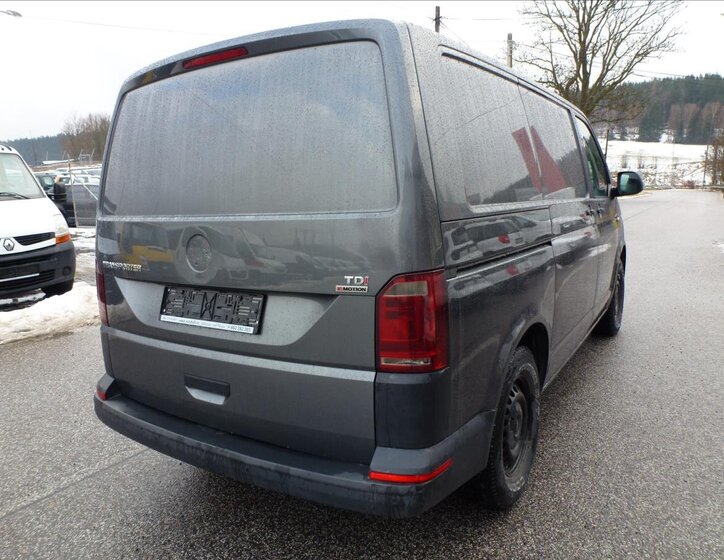 Volkswagen Transporter 10
