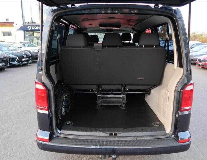 Volkswagen Transporter 25