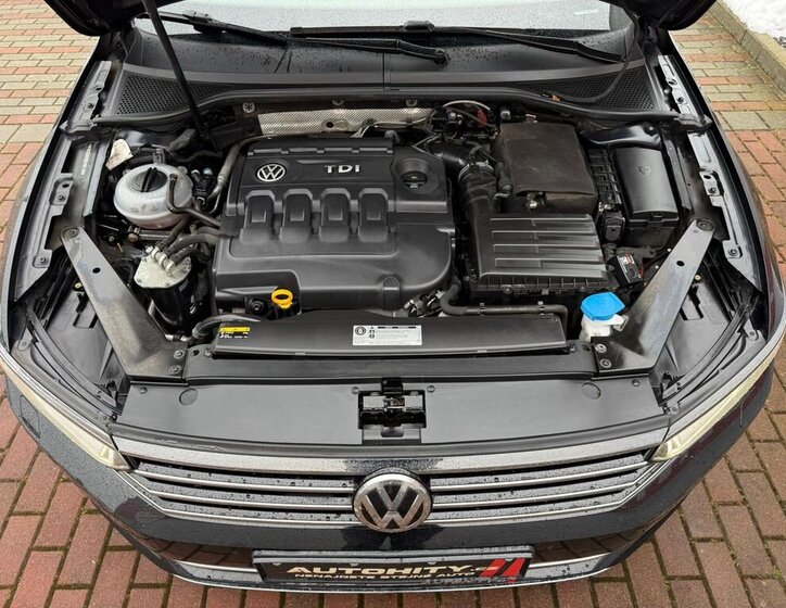 Volkswagen Passat Sedan 2,0 l 110 kw