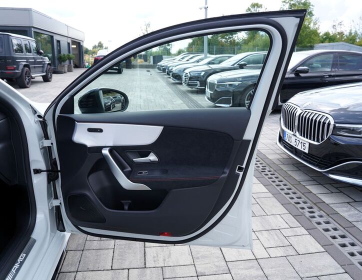 Mercedes-Benz Třídy A 17