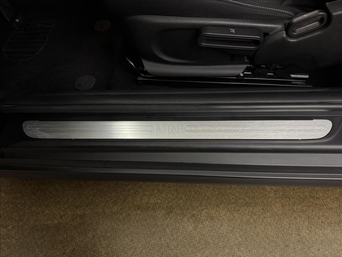 Mini One Hatchback 1,2 l 55 kw