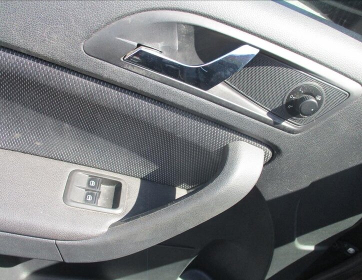 Škoda Yeti SUV / Terénní 1,2 l 77 kw