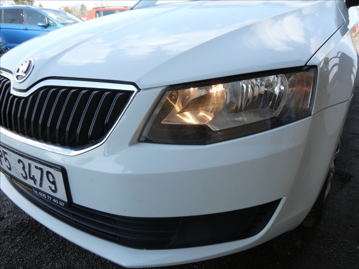 Škoda Octavia Kombi 1,6 l 81 kw