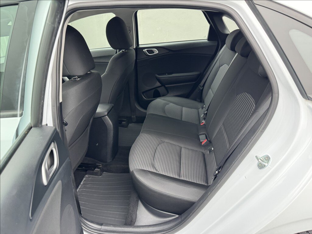 KIA Ceed Hatchback 998,0 73 kw