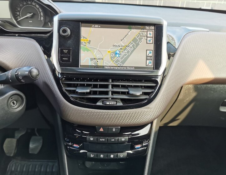 Peugeot 2008 Kombi 1,4 l 50 kw