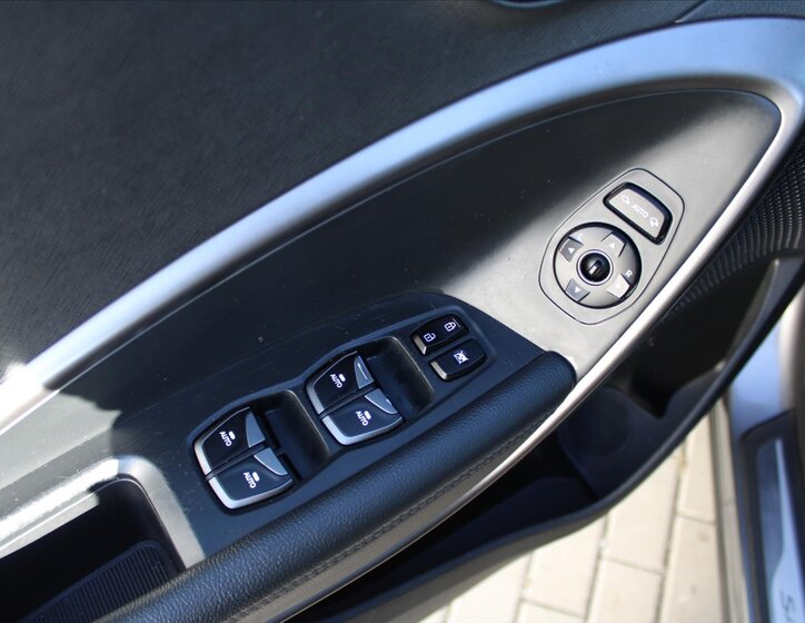 Hyundai Santa Fe SUV 2,2 l 147 kw