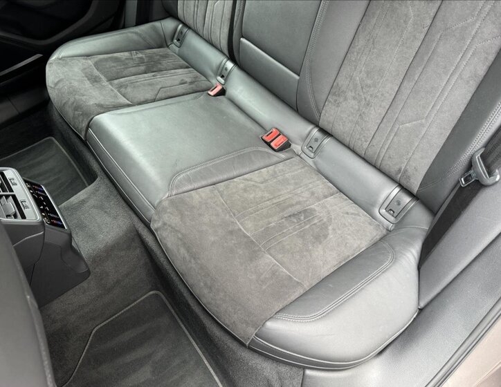 Audi A6 Allroad Kombi 3,0 l 210 kw