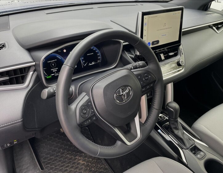 Toyota Corolla Cross SUV 2,0 l 112 kw