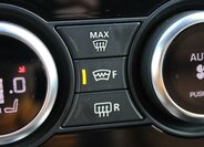 Land Rover Discovery 18