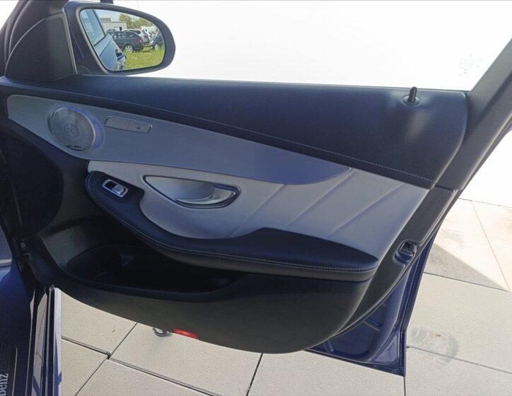 Mercedes-Benz Třídy C Kombi 2,1 l 150 kw