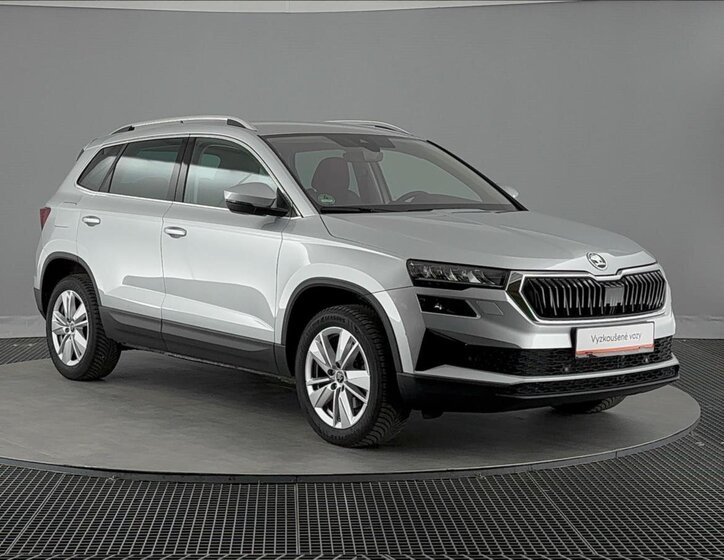 Škoda Karoq SUV / Terénní 1,5 l 110 kw