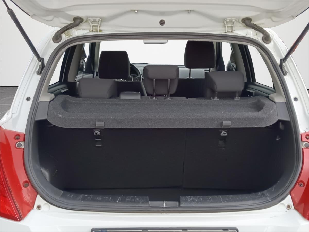 Suzuki Swift Hatchback 1,2 l 69 kw