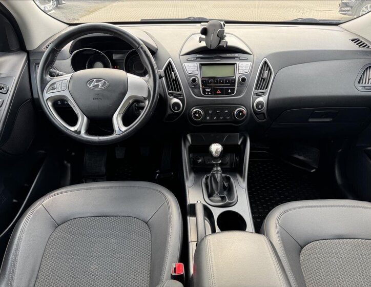 Hyundai ix35 9