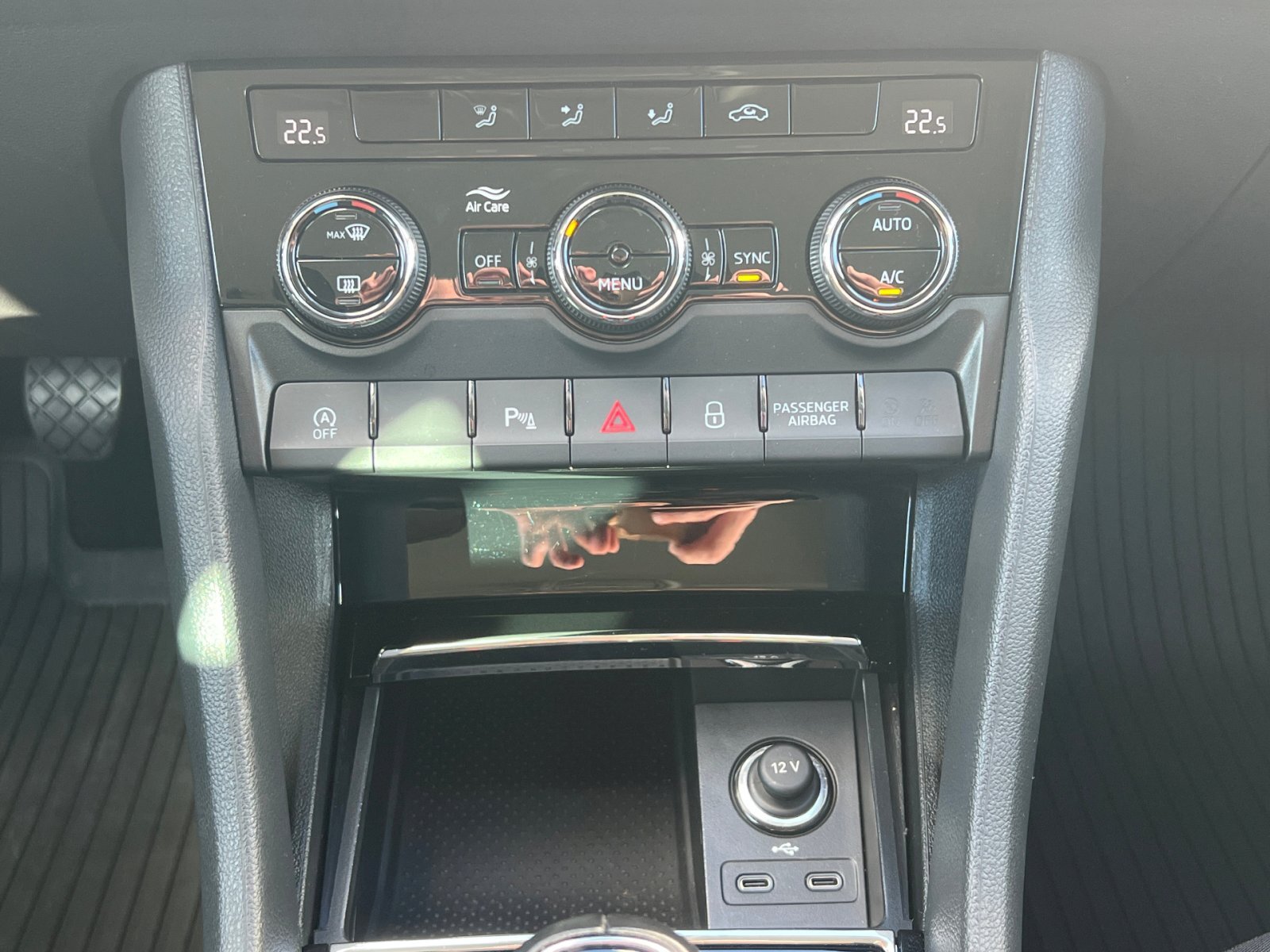 Škoda Karoq SUV / Terénní 1,5 l 110 kw