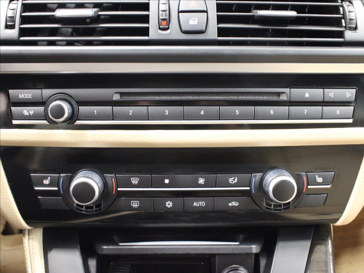 BMW Řada 5 Sedan / Limuzína 3,0 l 150 kw